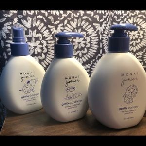 Monat junior line